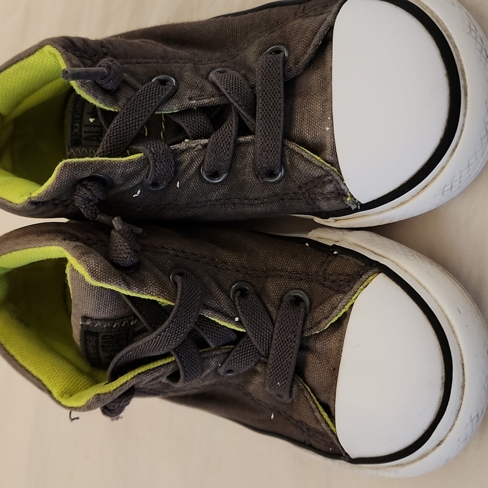 Toddler all star converse